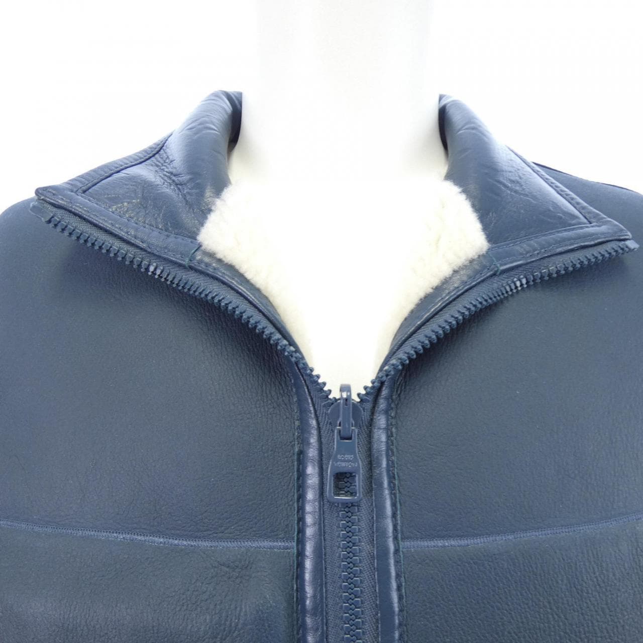 ルイヴィトン LOUIS VUITTON HNL87WP25 ベスト