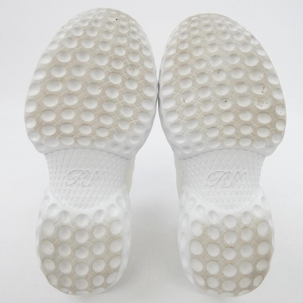 ロジェヴィヴィエ ROGER VIVIER ストラスバックル ヴィヴ ラン ライト スニーカー