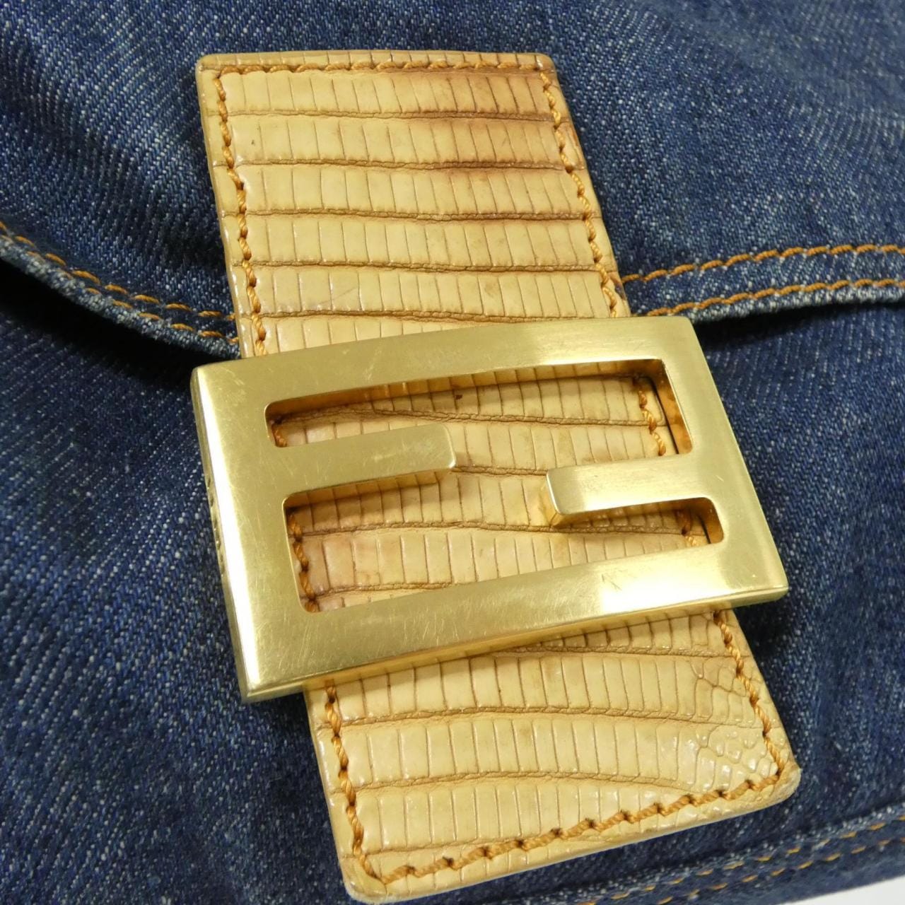 【ヴィンテージ】フェンディ マンマ バゲット 8BR001 ショルダーバッグ