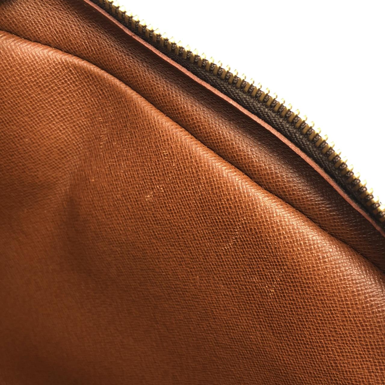 ルイヴィトン モノグラム ナイル M45244 ショルダーバッグ