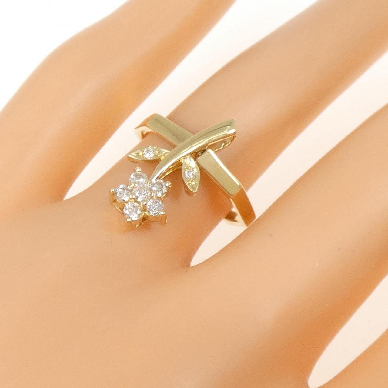 K18YG フラワー ダイヤモンド リング 0.32CT