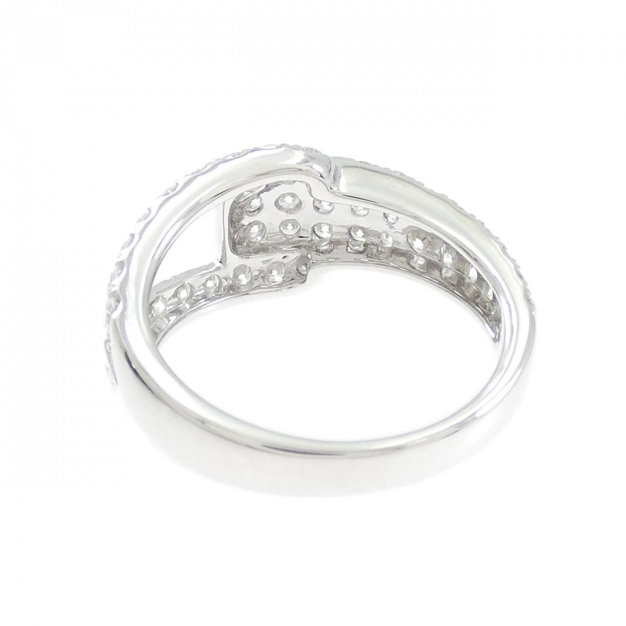 ジュネ ダイヤモンド リング 0.77CT