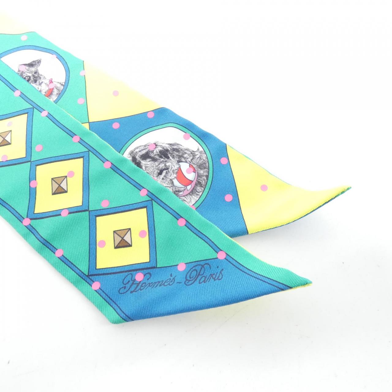 エルメス COLLIER ET CHIENS ツイリー プリュムティ 063603S スカーフ