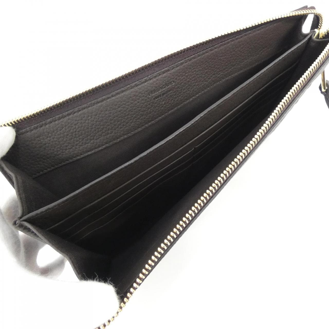 サルヴァトーレフェラガモ 24 1483 バッグ