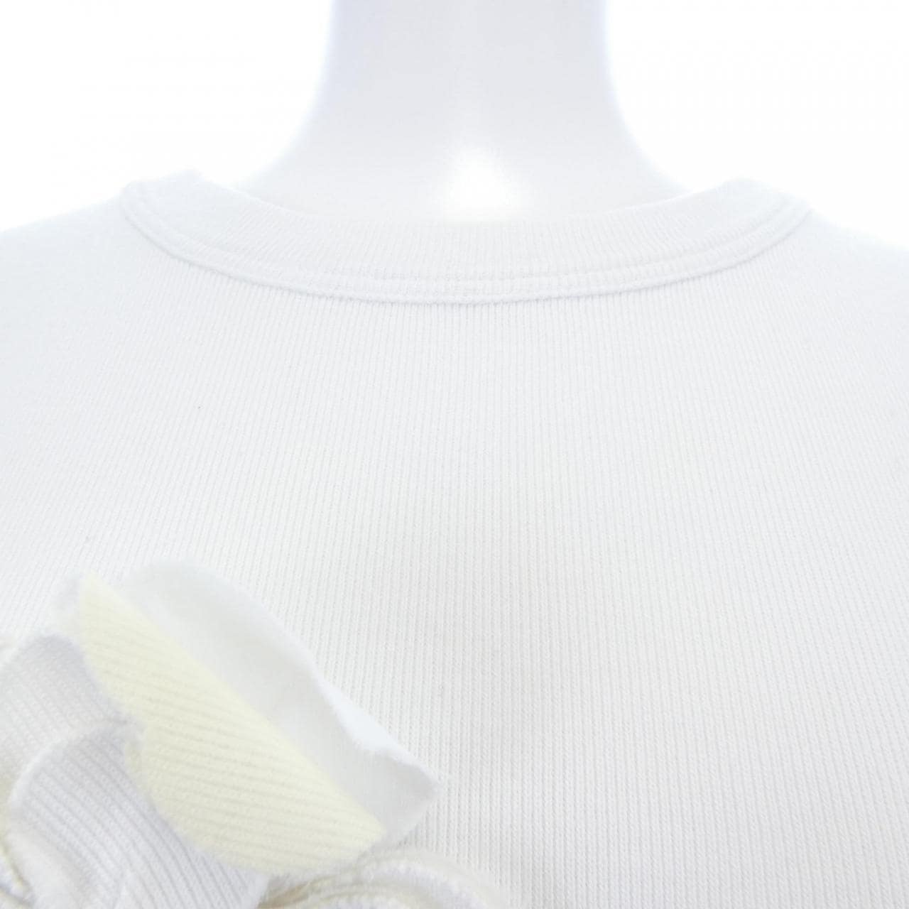 シャネル CHANEL LOOK14 P75952V65699 Tシャツ