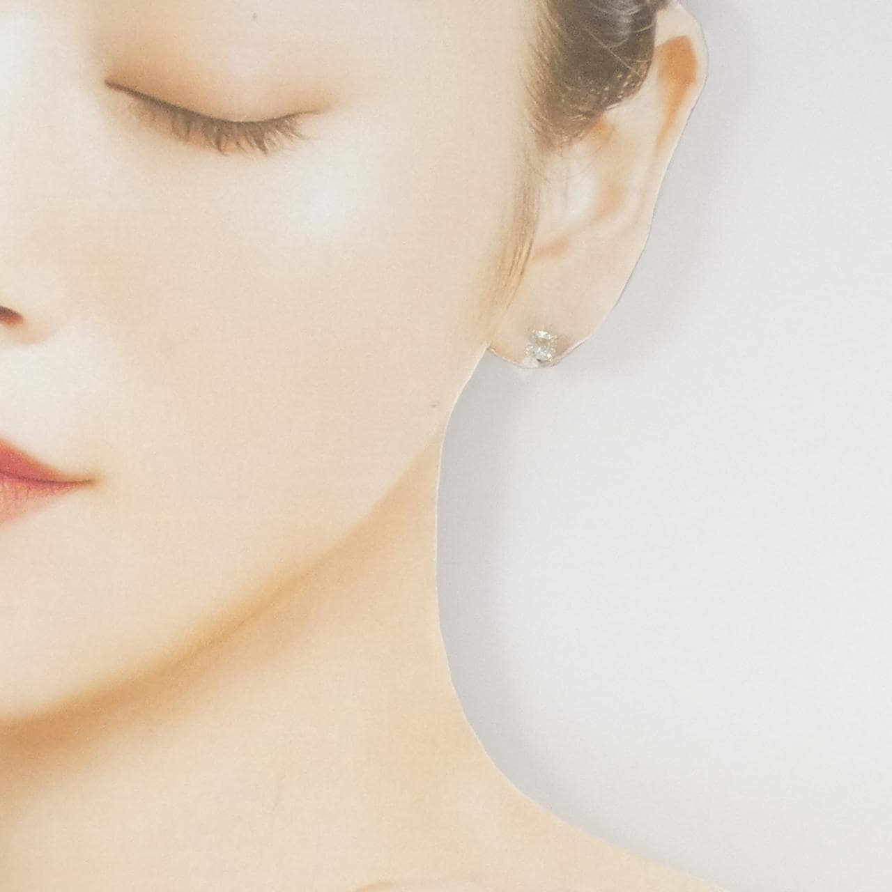 K10YG クオーツ ピアス