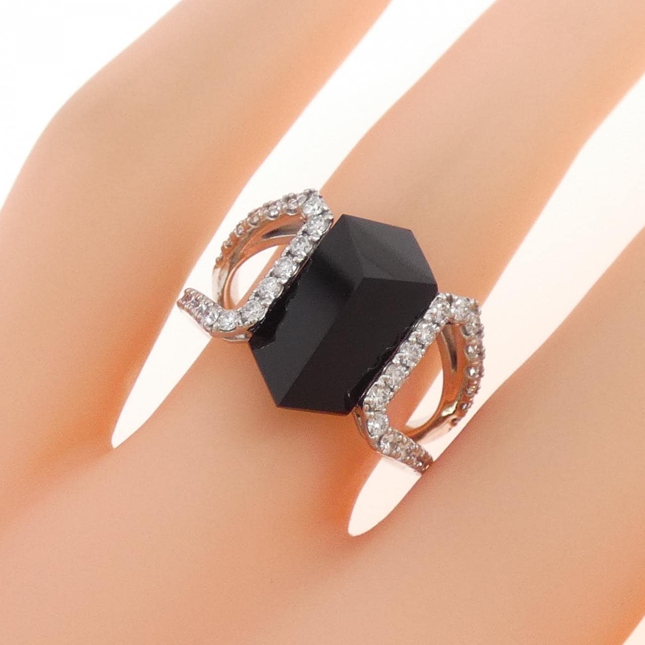 K18WG オニキス リング 2.00CT