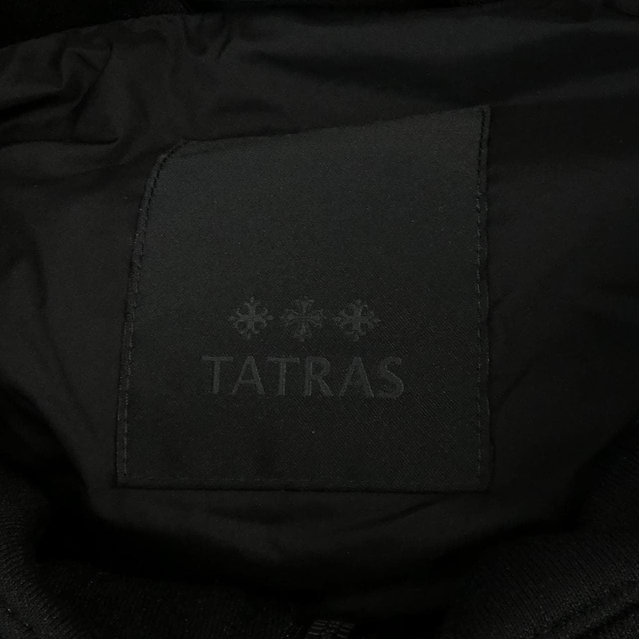 タトラス TATRAS ダウンジャケット