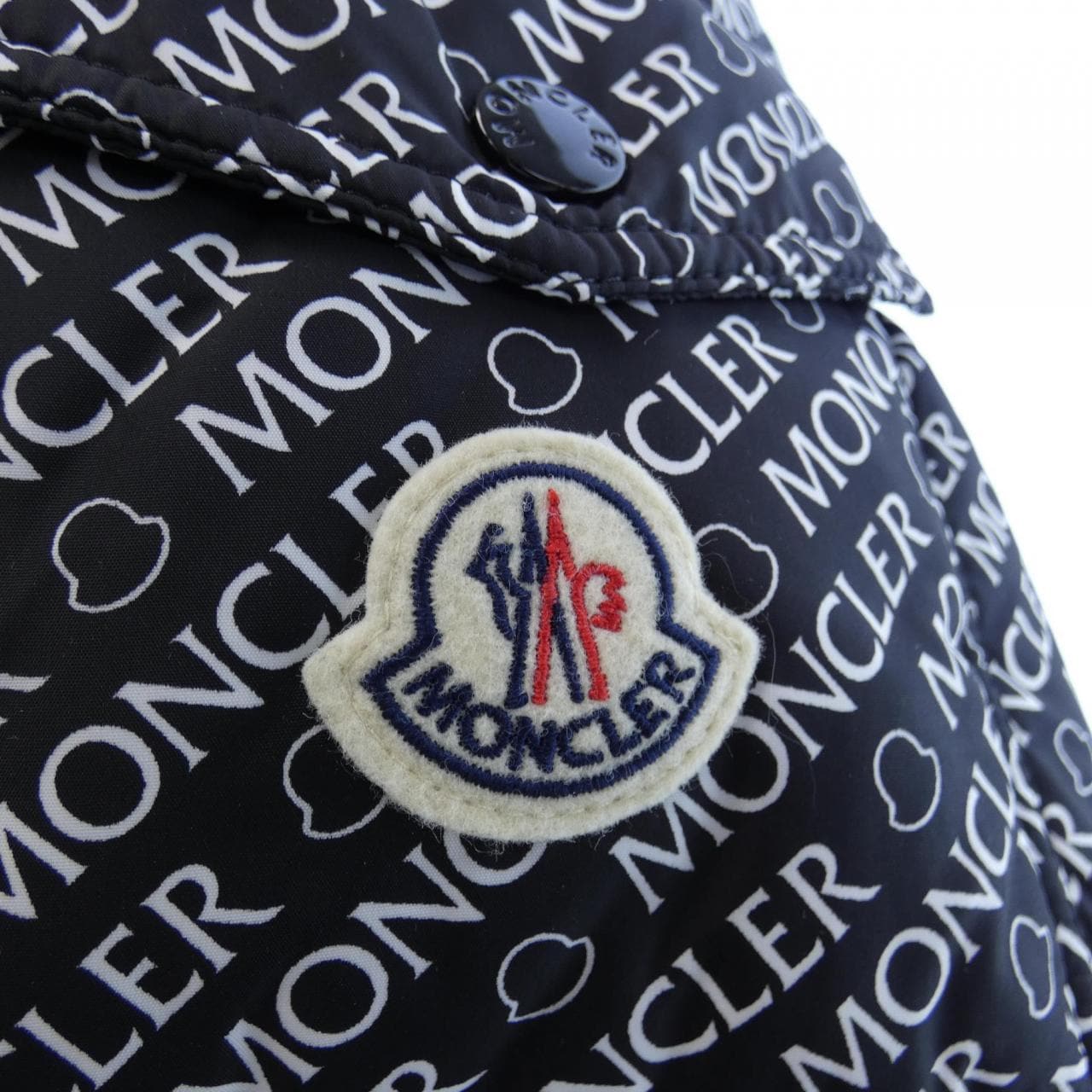 モンクレール MONCLER ダウンコート
