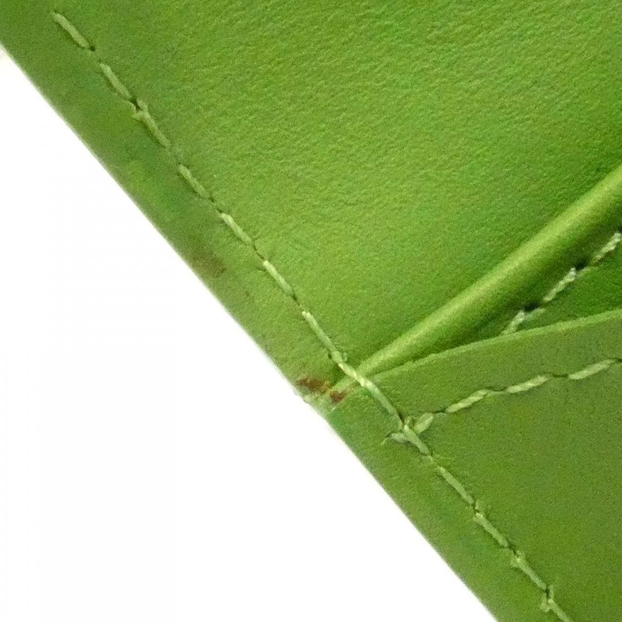 ルイヴィトン ヴェルニ ポルトフォイユ サラ M93635 財布