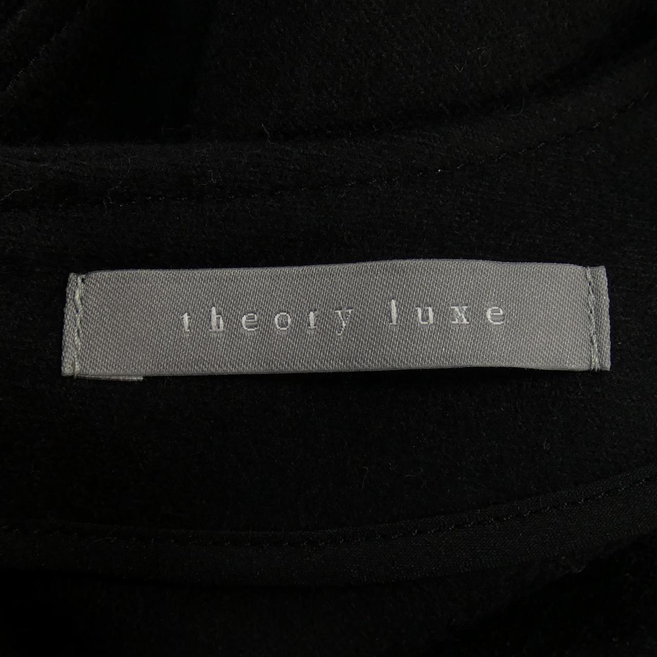 セオリーリュクス Theory luxe トップス