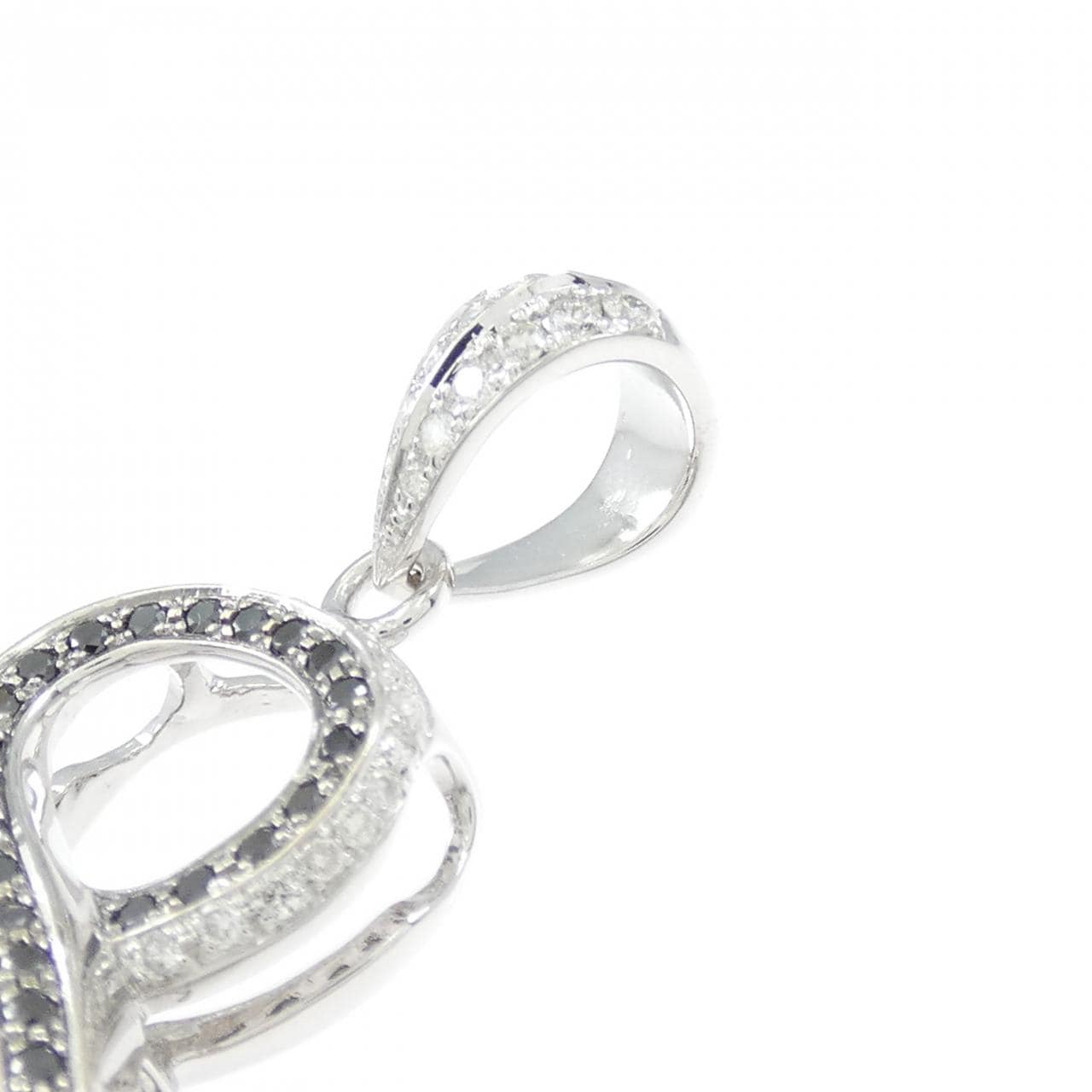 K18WG ナンバー8 ダイヤモンド ペンダント 0.40CT