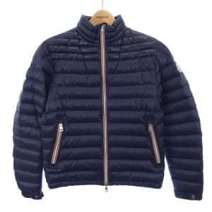 モンクレール MONCLER ダウンジャケット