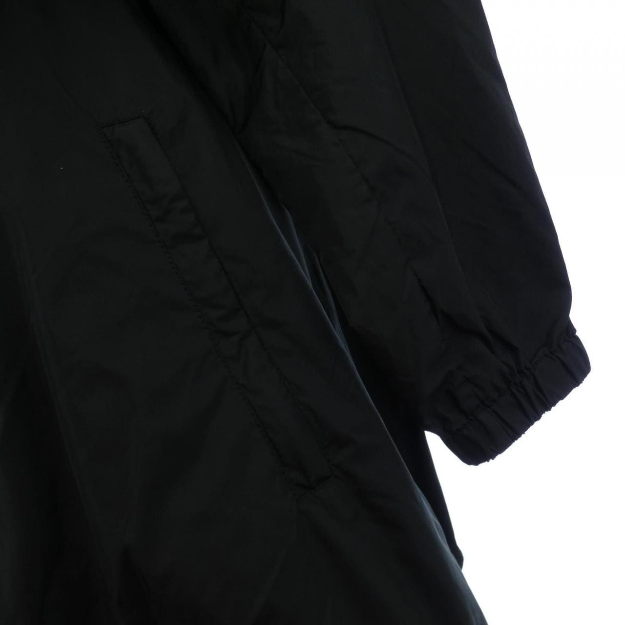 モンクレール MONCLER ブルゾン