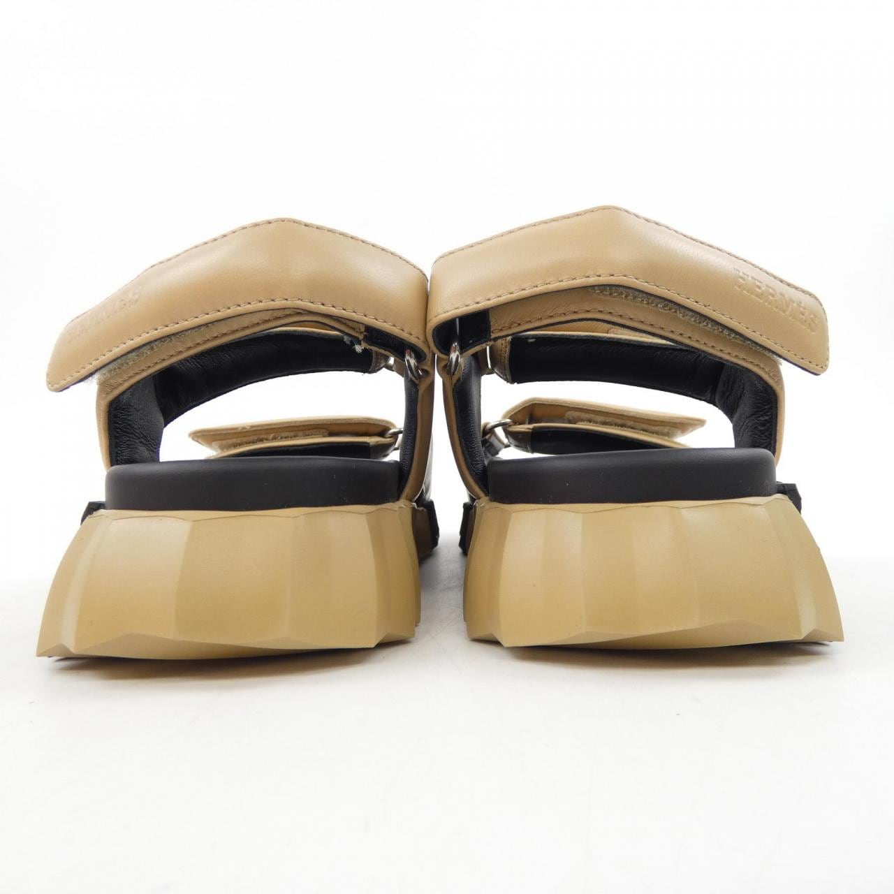 HERMES Junior 242181Z 凉鞋