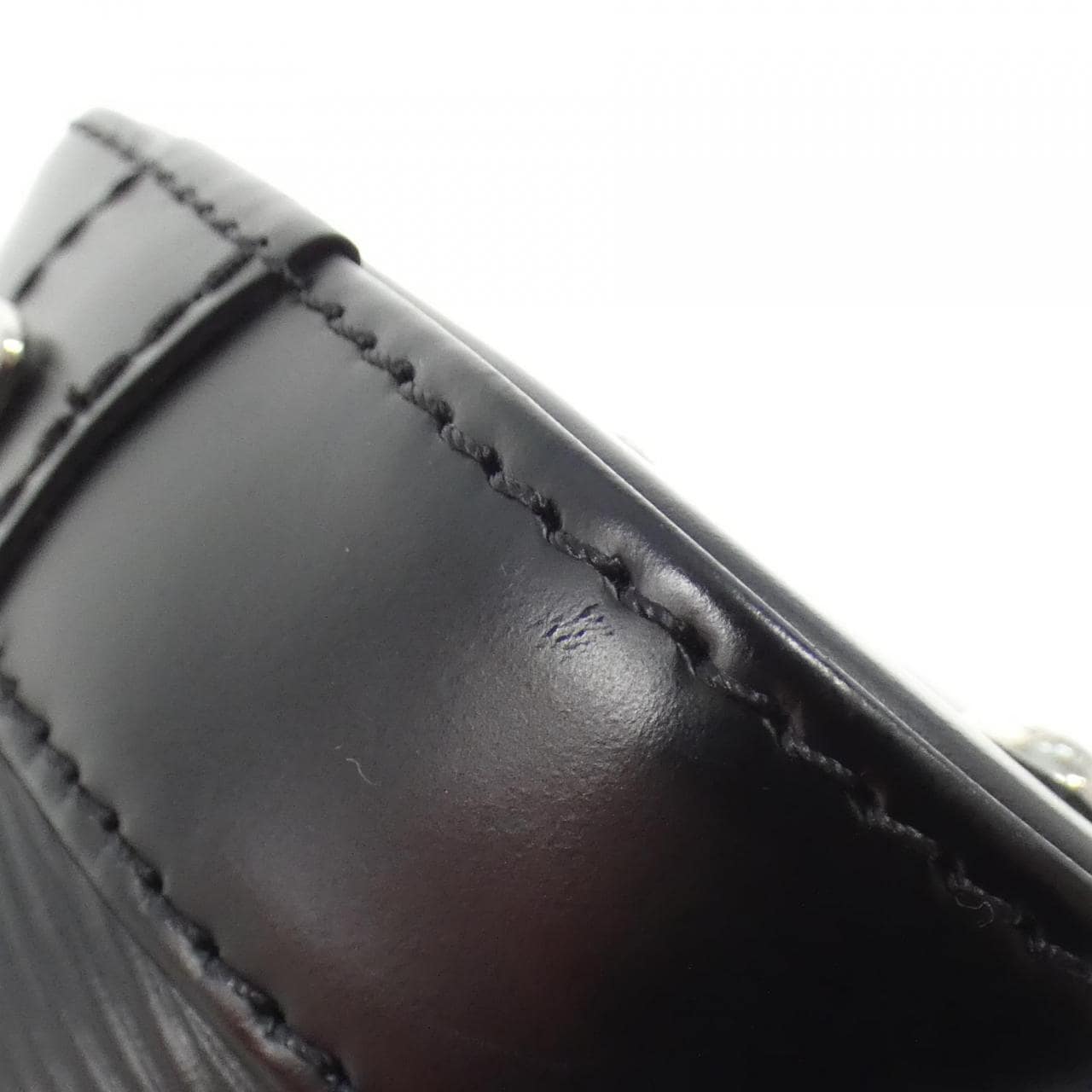 LOUIS VUITTON Epi Alma BB M59217 包