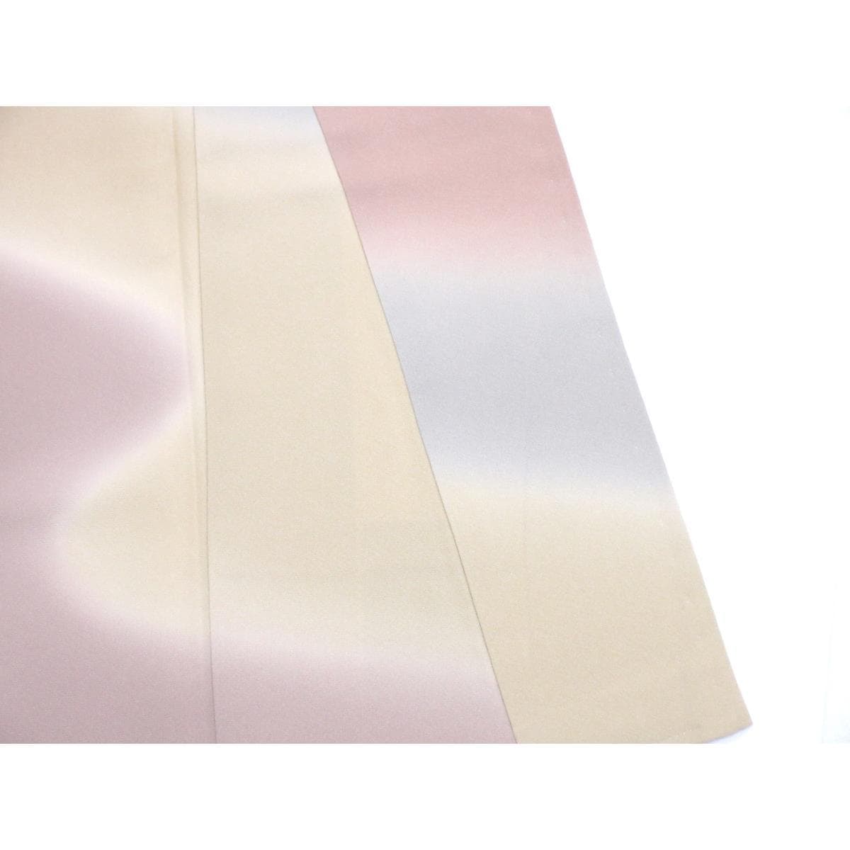 訪問着　友禅金彩加工　刺繍入り　ボカシ染