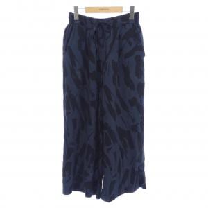 サクラ SACRA パンツ