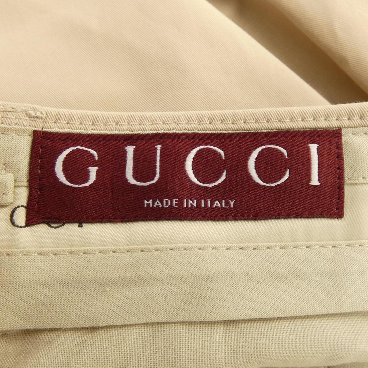 グッチ GUCCI 788938 ZAQZP ショートパンツ