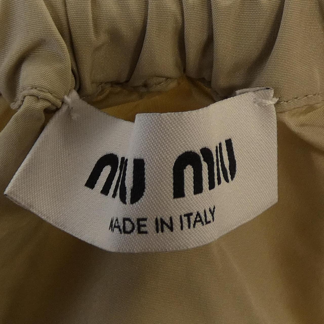 ミュウミュウ MIU MIU MG2251 SOOO 121L スカート