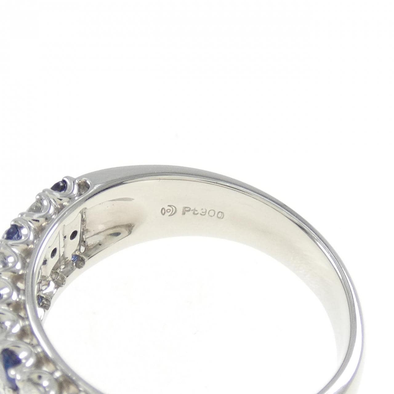 Tasaki sapphire ring