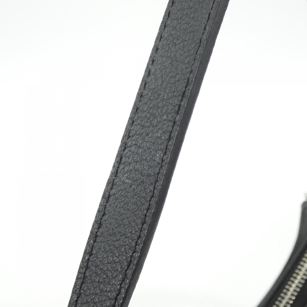 ルイヴィトン エピ マレル M80689 ショルダーバッグ