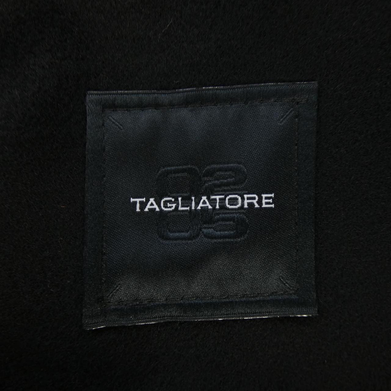 タリアトーレ TAGLIATORE コート