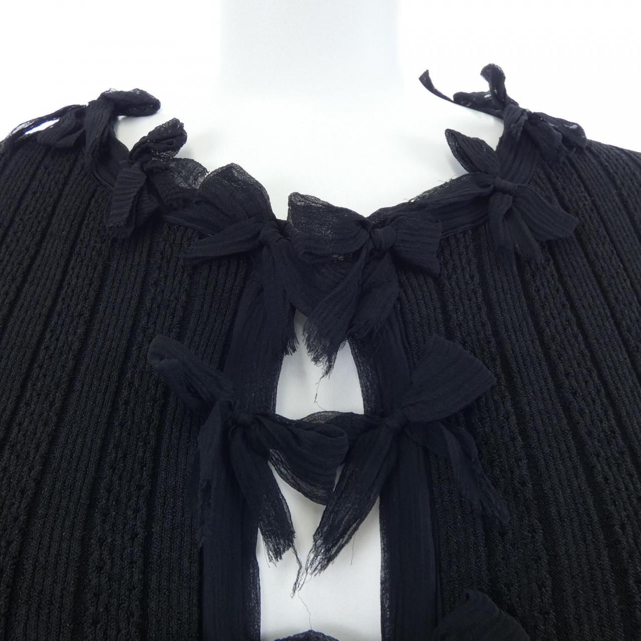 【ヴィンテージ】シャネル CHANEL P28035K00037 06P カーディガン