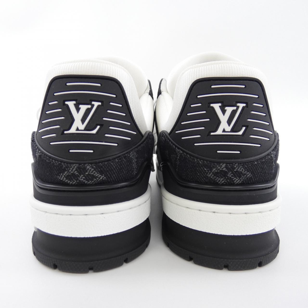 ルイヴィトン LOUIS VUITTON LVトレイナーライン スニーカー