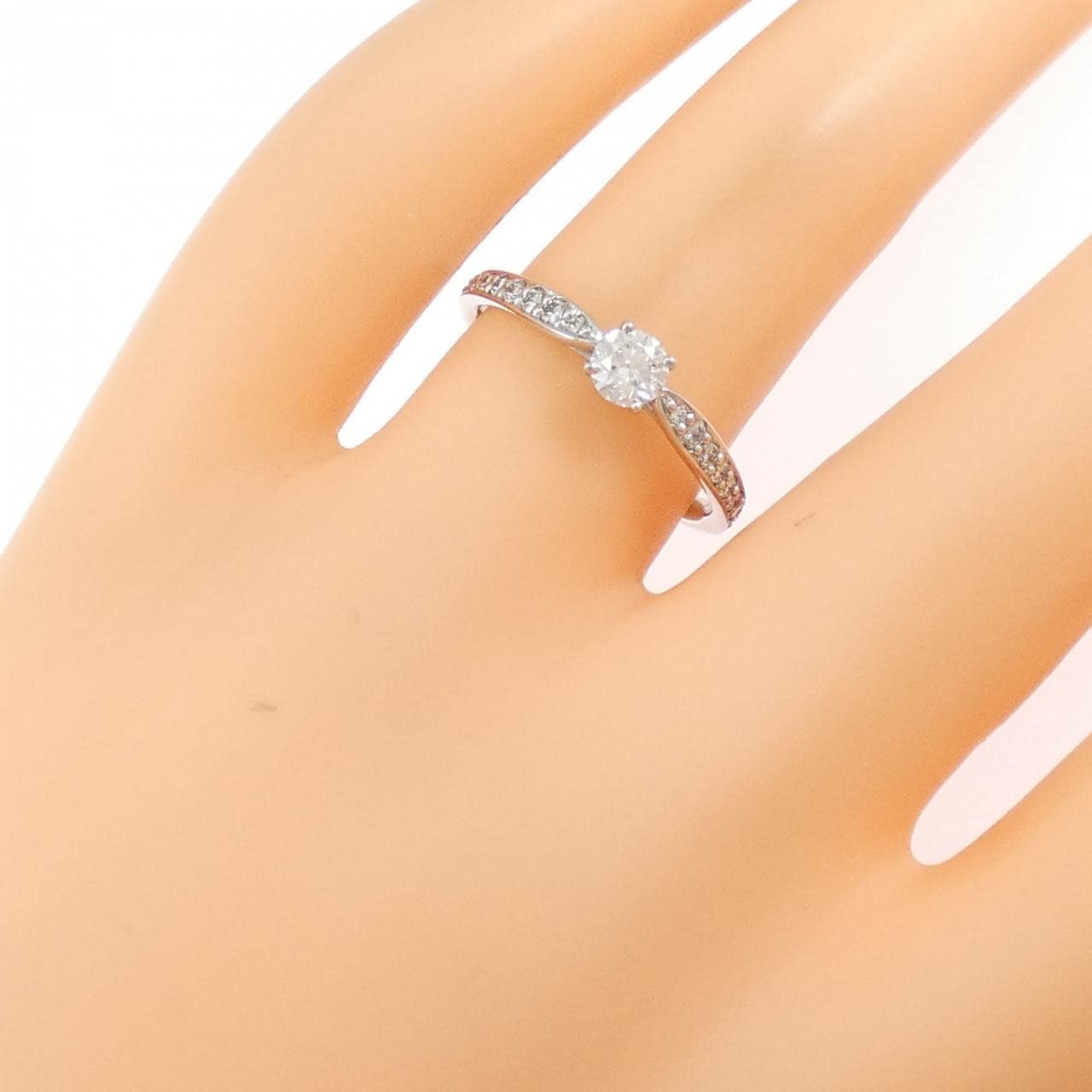 ティファニー ハーモニー リング 0.26CT