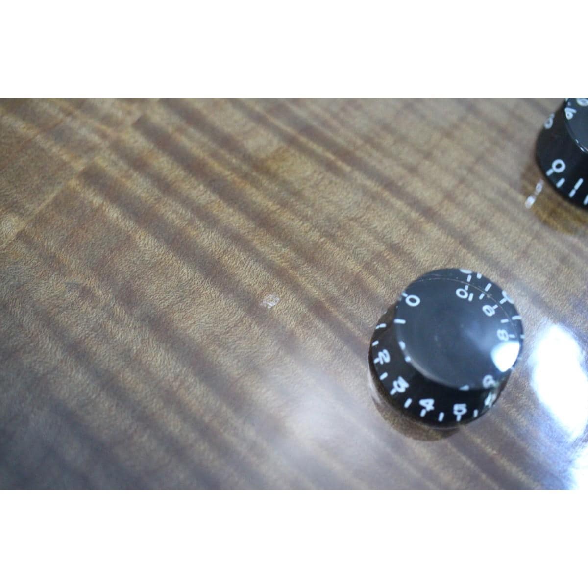 ＥＰＩＰＨＯＮＥ　　ＬＴＤ　ＬＥＳ　ＰＡＵＬ　ＳＴＡＮＤＡＲＤ