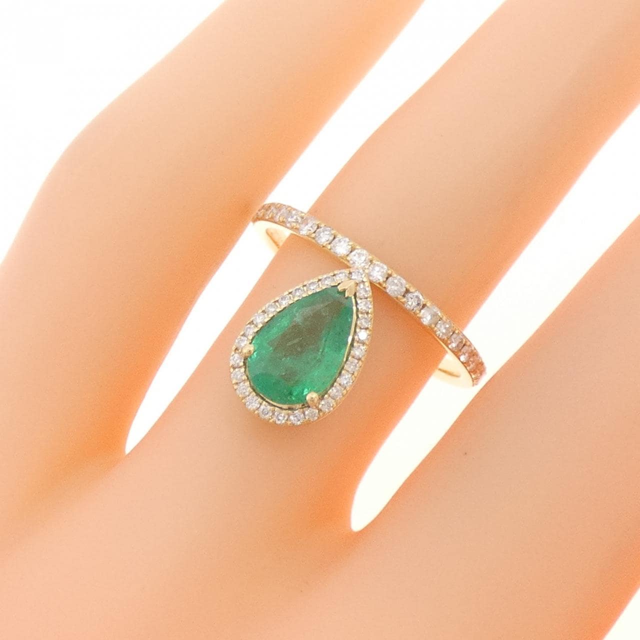 【新品】K18YG エメラルド リング 1.00CT