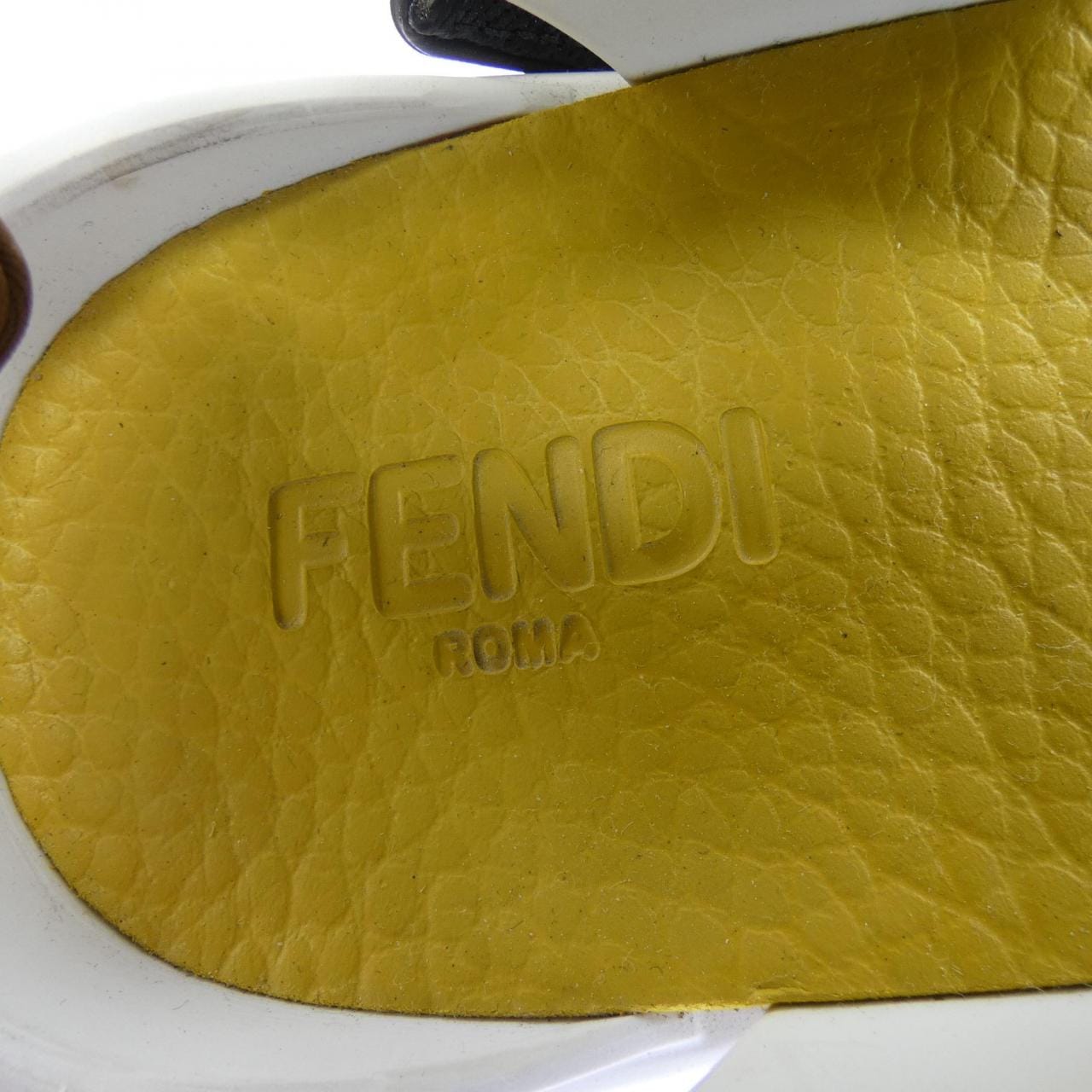 フェンディ FENDI FLOW SANDAL サンダル