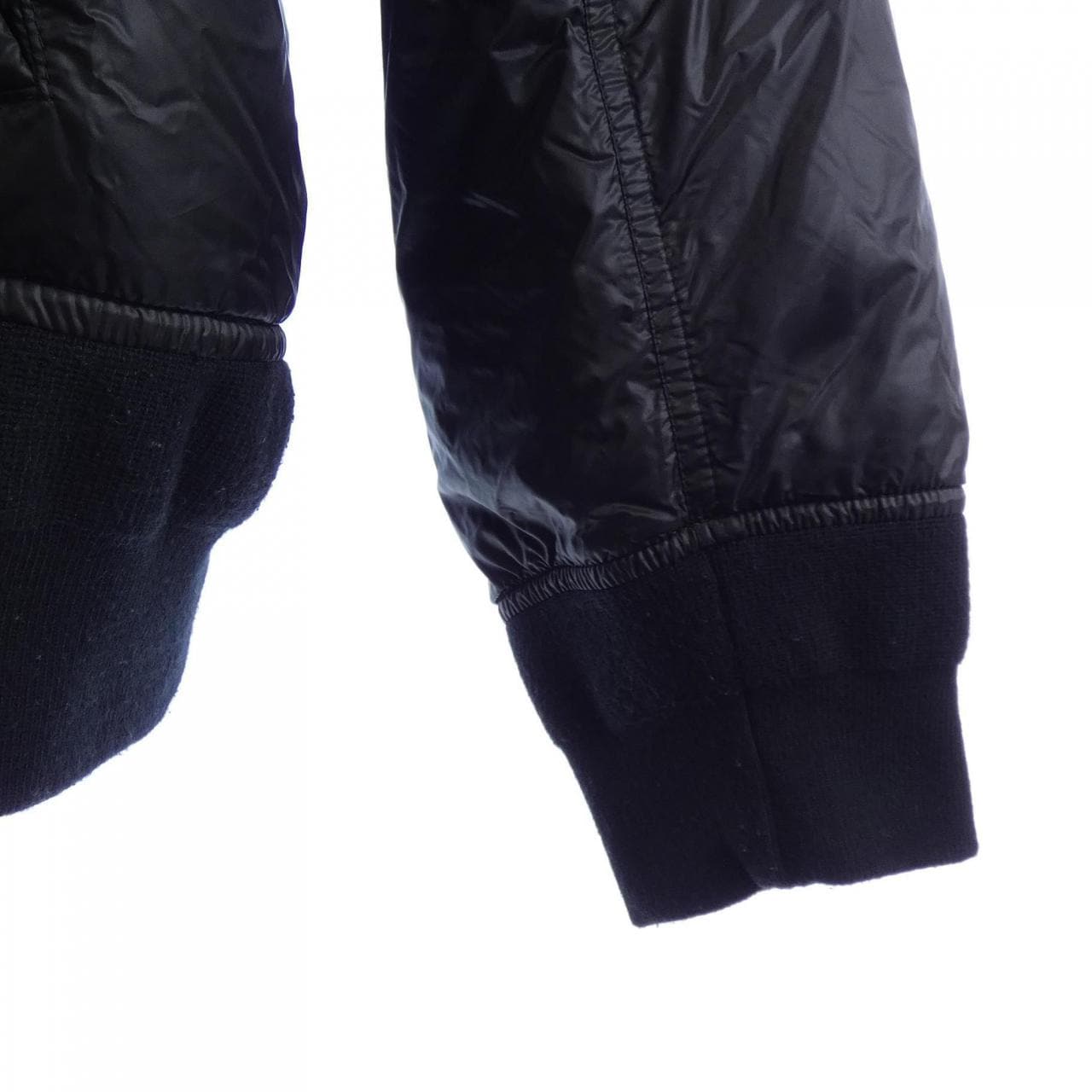 サカイ SACAI 25-08074 ダウンジャケット