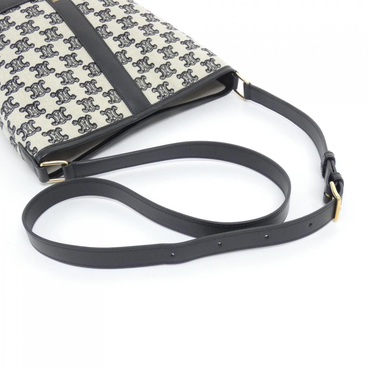 セリーヌ スモール バケット 191442CS8 ショルダーバッグ