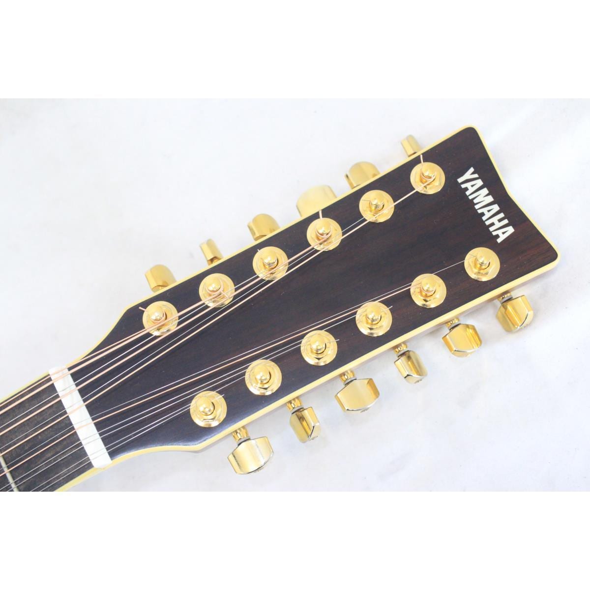 YAMAHA LL16-12
