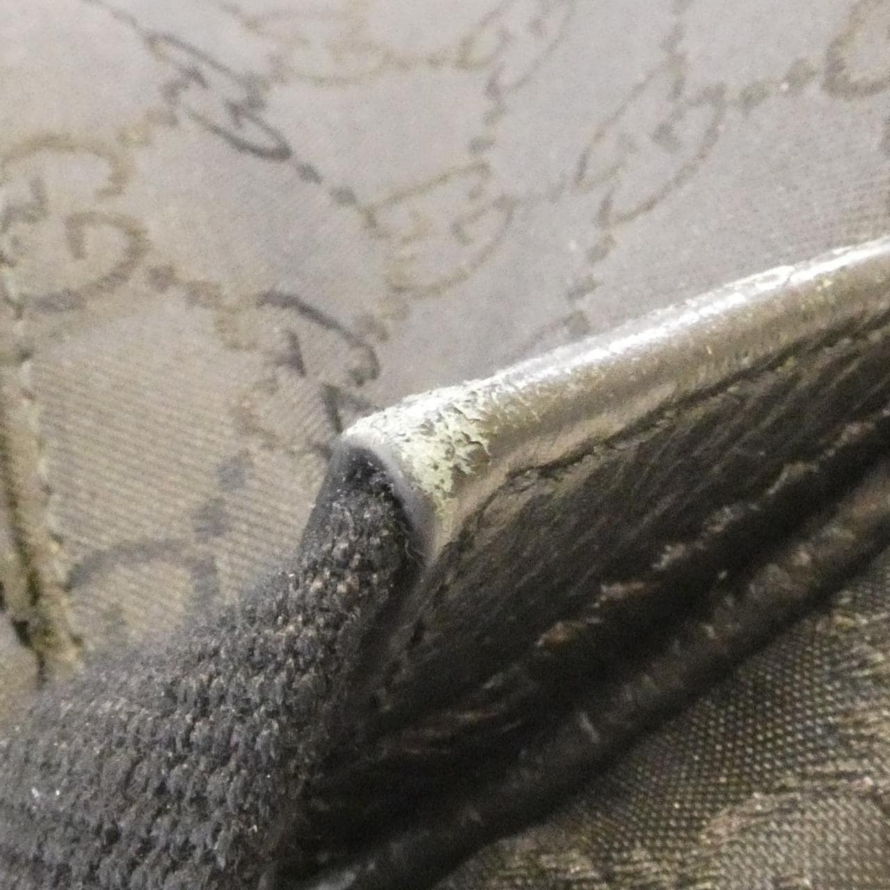 Gucci 449181 G1XYN双肩包