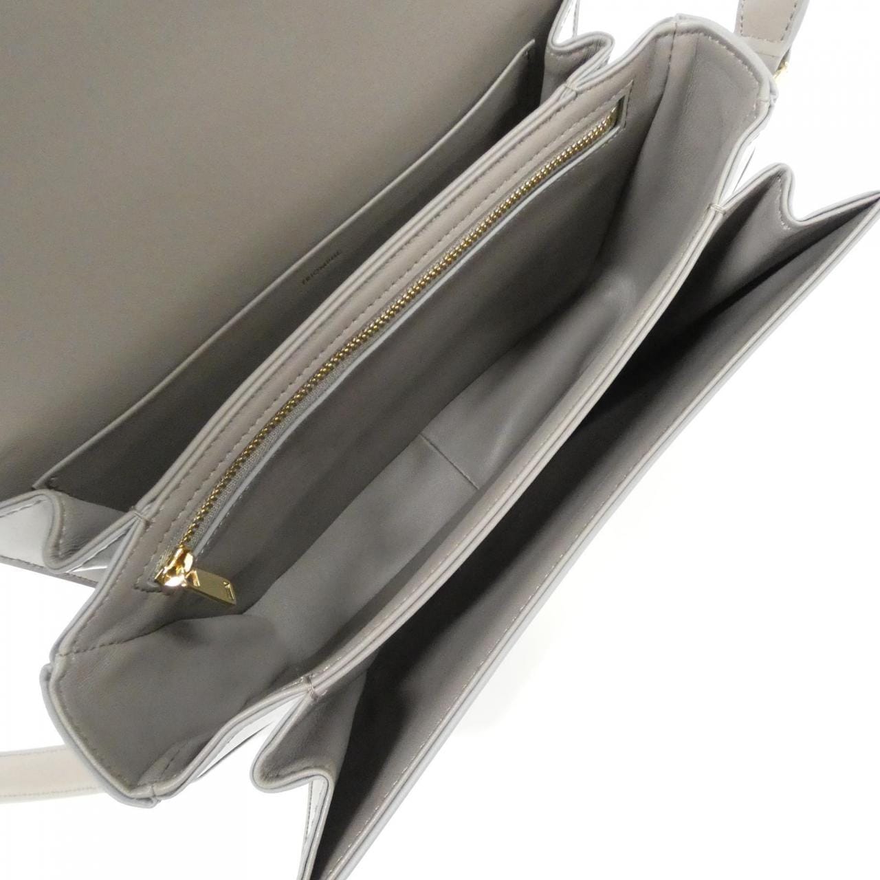 【新品】セリーヌ クラシック トリオンフ 187363BF4 ショルダーバッグ