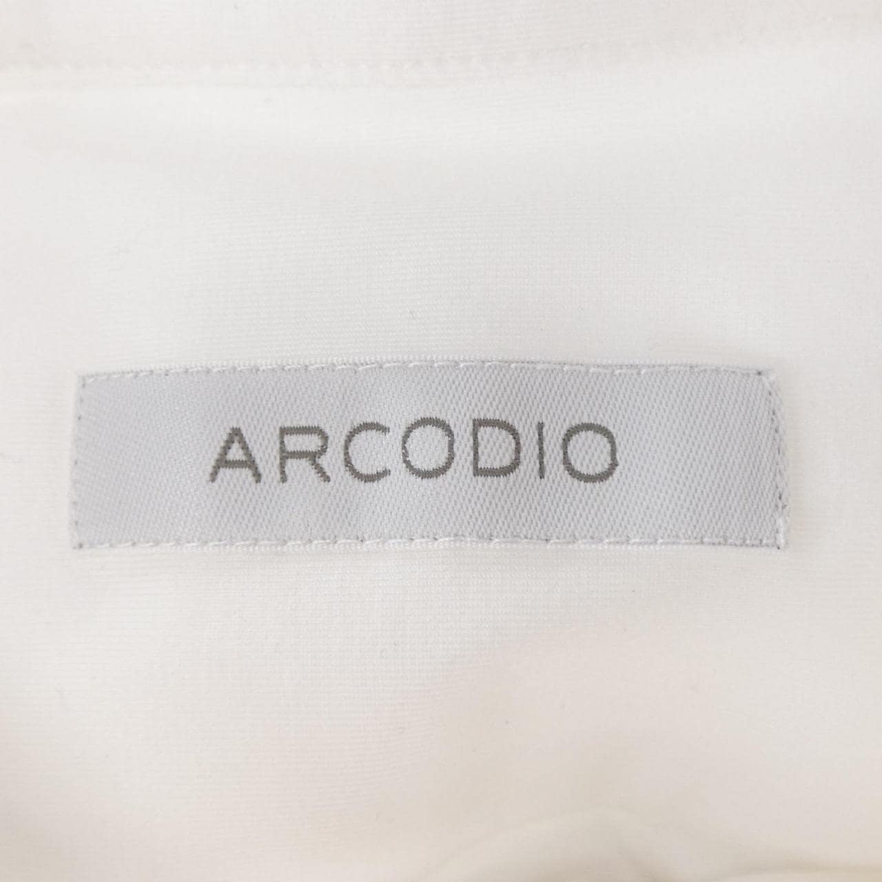 ARCODIO シャツ