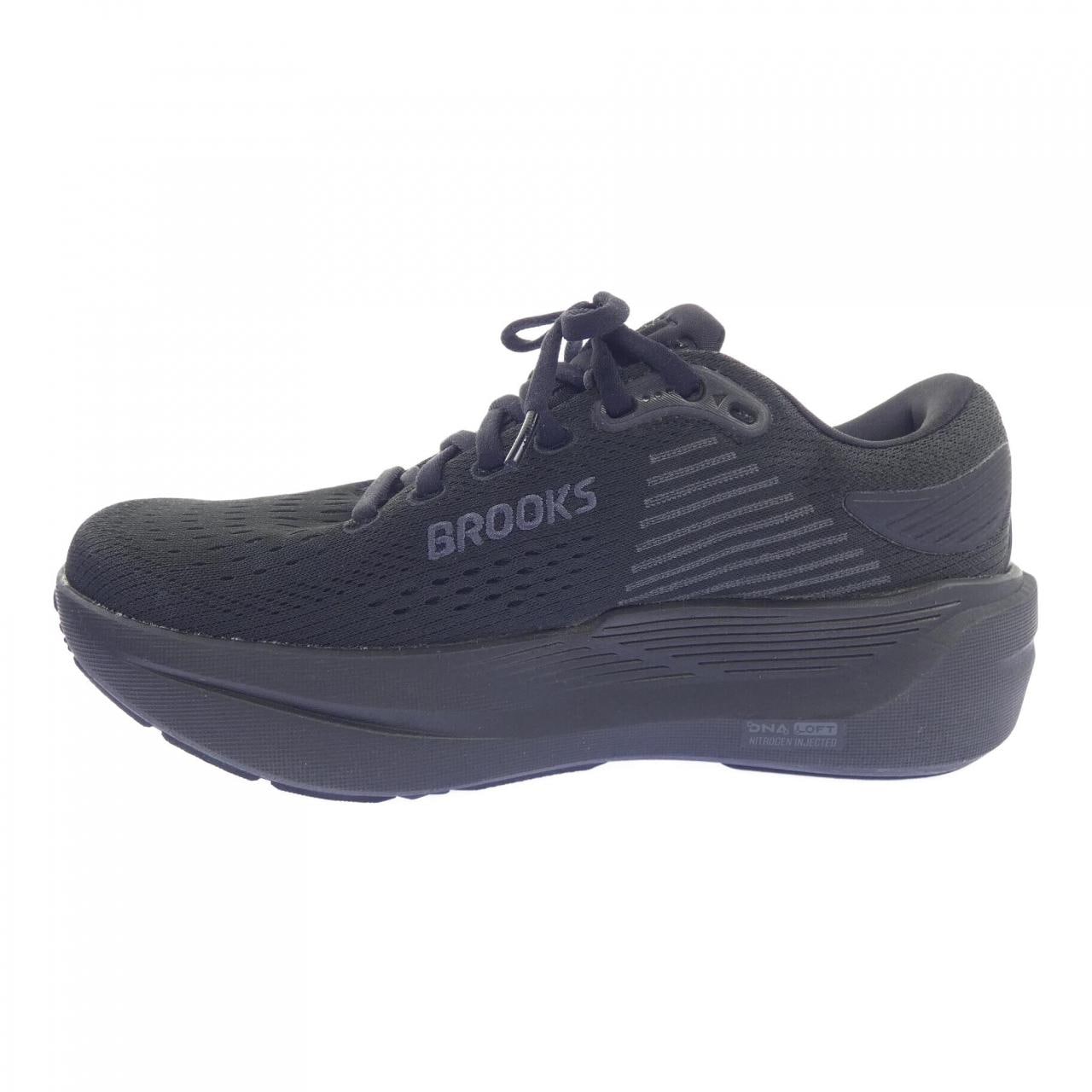 BROOKS 1204571B020 スニーカー