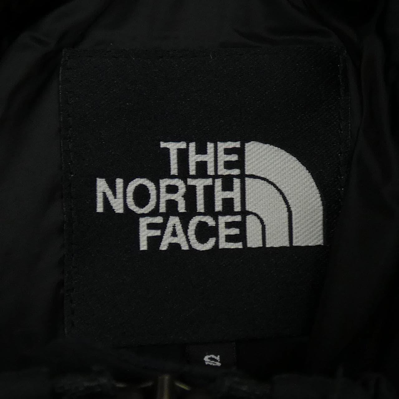 粗面THE NORTH FACE羽绒服