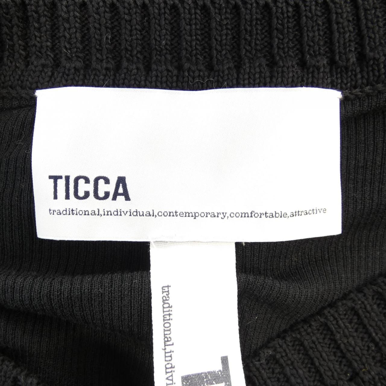 TICCA開襟衫