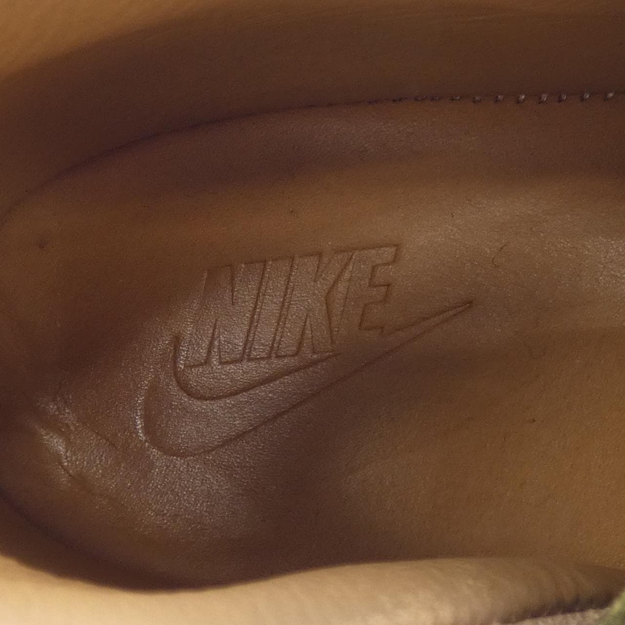 ナイキ NIKE 885891-300 スニーカー