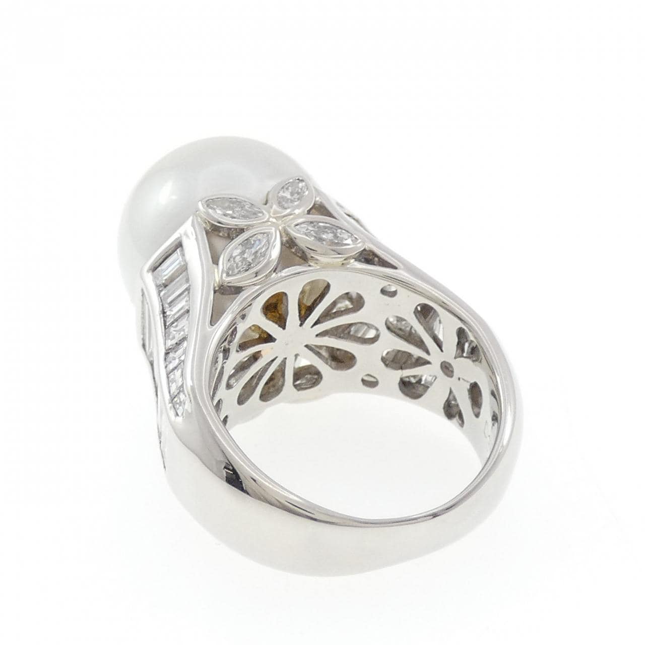 PT900 白蝶パール リング 14.9mm