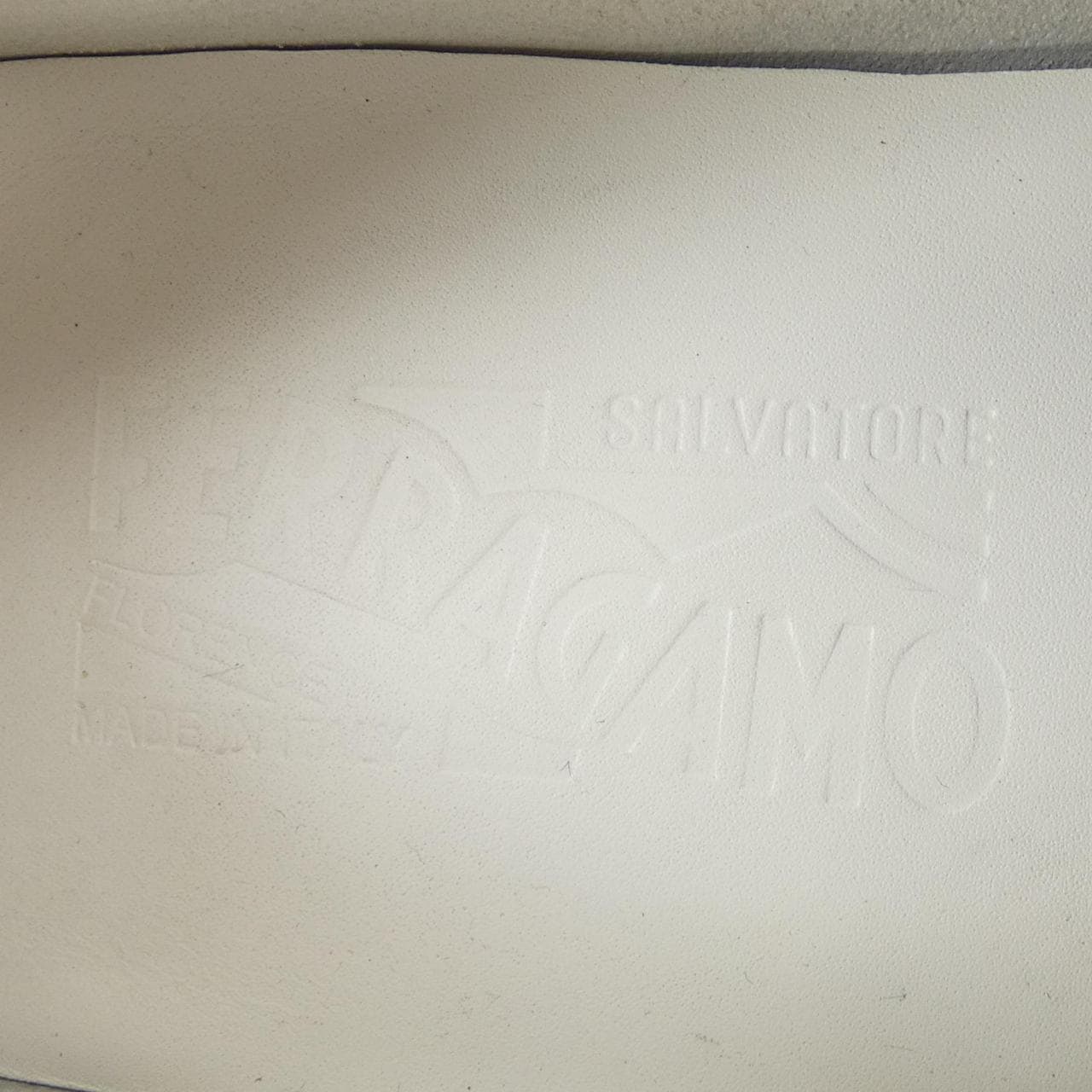 サルヴァトーレフェラガモ SALVATORE FERRAGAMO シューズ
