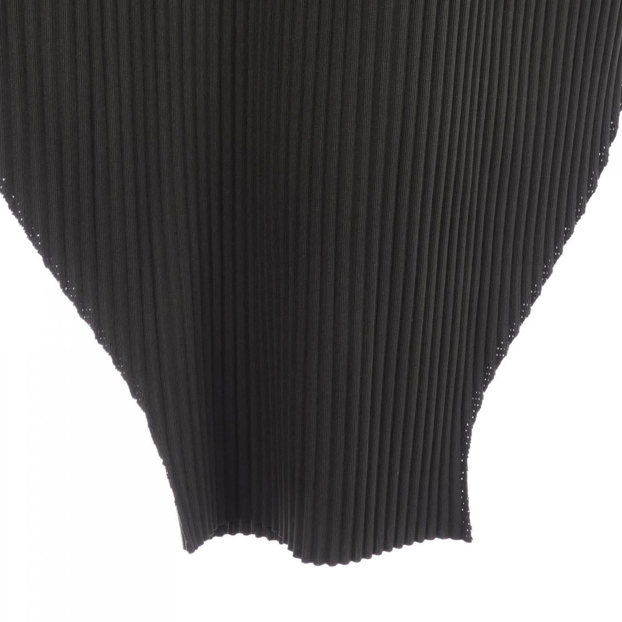 ミーイッセイミヤケ me ISSEY MIYAKE MI54KF737 パンツ