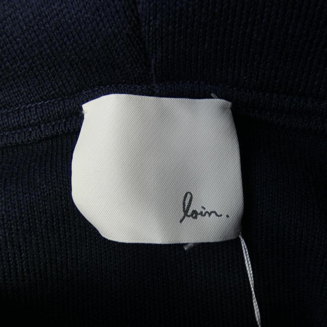 ロワン LOIN パーカー