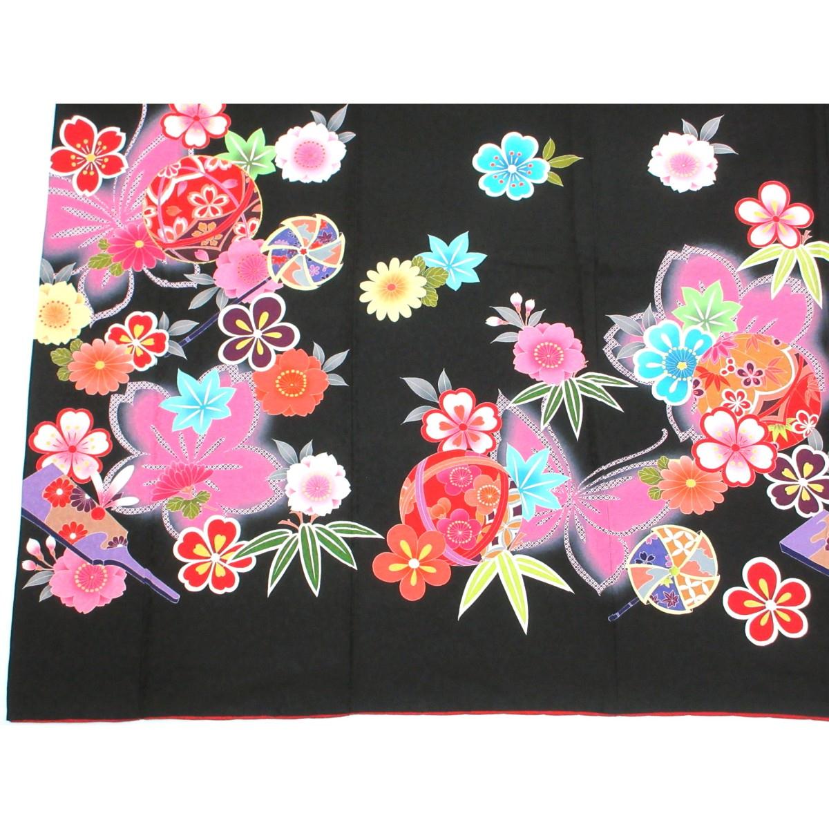 振袖　友禅加工刺繍入り