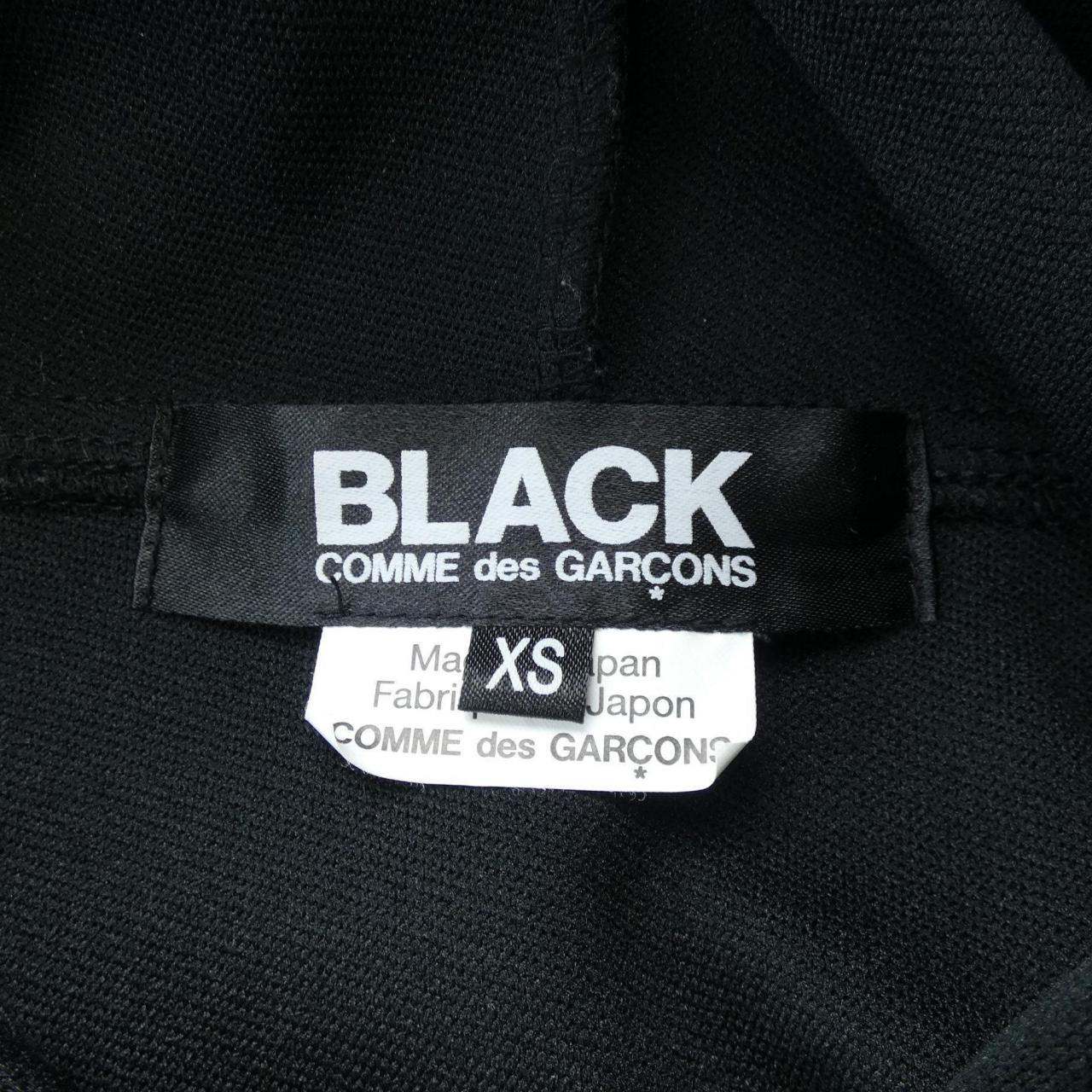 ブラックコムデギャルソン BLACK GARCONS パーカー