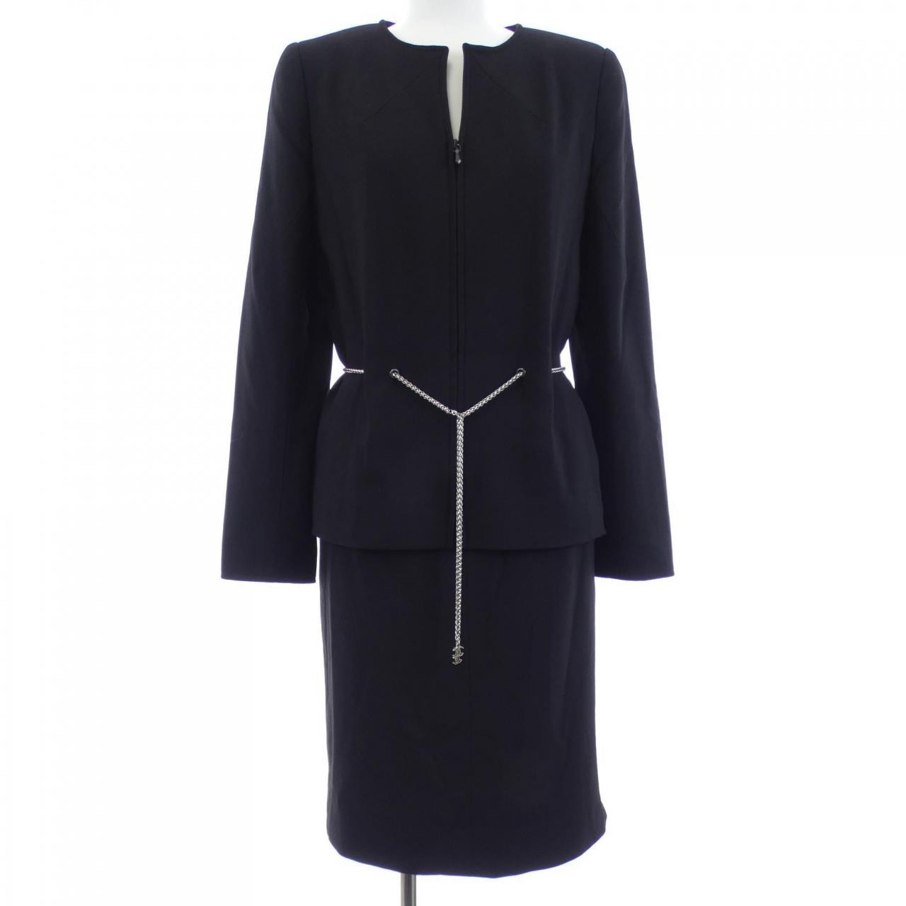 【ヴィンテージ】シャネル CHANEL P11160V06456 98P. スーツ